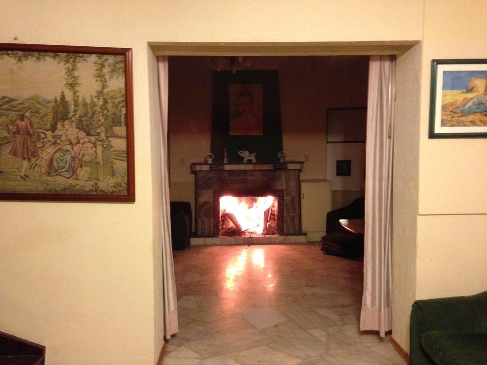 Alston Inn Hotel Quito Bagian luar foto