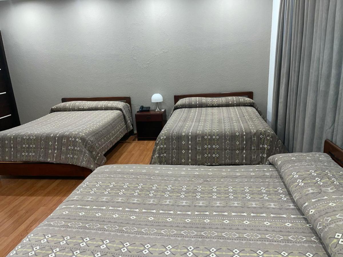 Alston Inn Hotel Quito Bagian luar foto