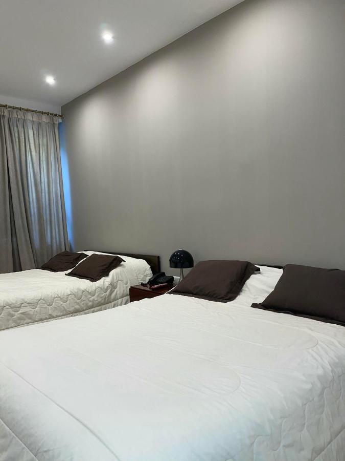 Alston Inn Hotel Quito Bagian luar foto