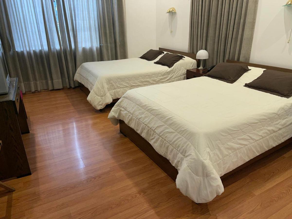 Alston Inn Hotel Quito Bagian luar foto