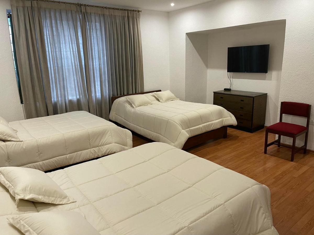 Alston Inn Hotel Quito Bagian luar foto