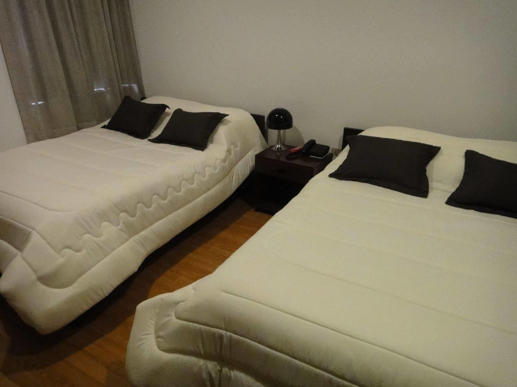 Alston Inn Hotel Quito Bagian luar foto